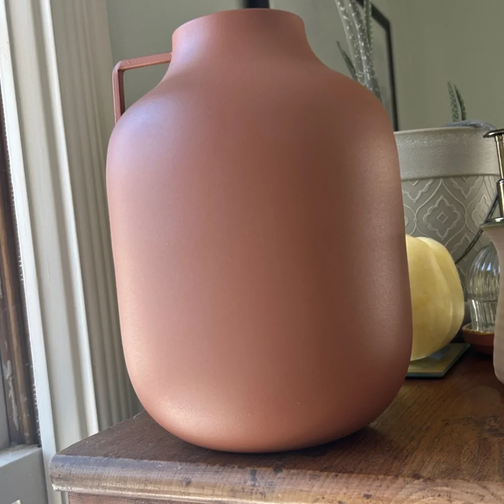 SxSW Metal Jug Handle Felt Bottom 8” Vase Vintage S X S W Series Home Decor EUC